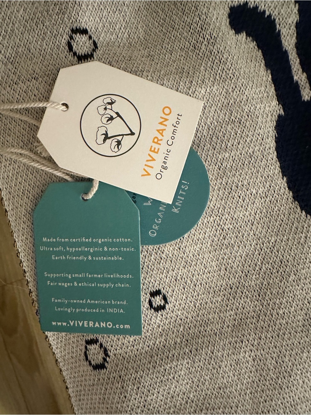 NWT Ocean Theme Knit Baby Blanket - Whale & Sea Creatures 100% Organic Cotton - Picture 3 of 5
